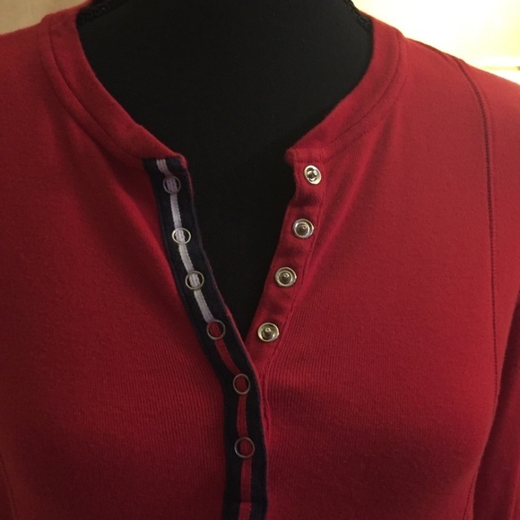 Tommy Hilfiger Snap Button Top - Picture 2 of 10